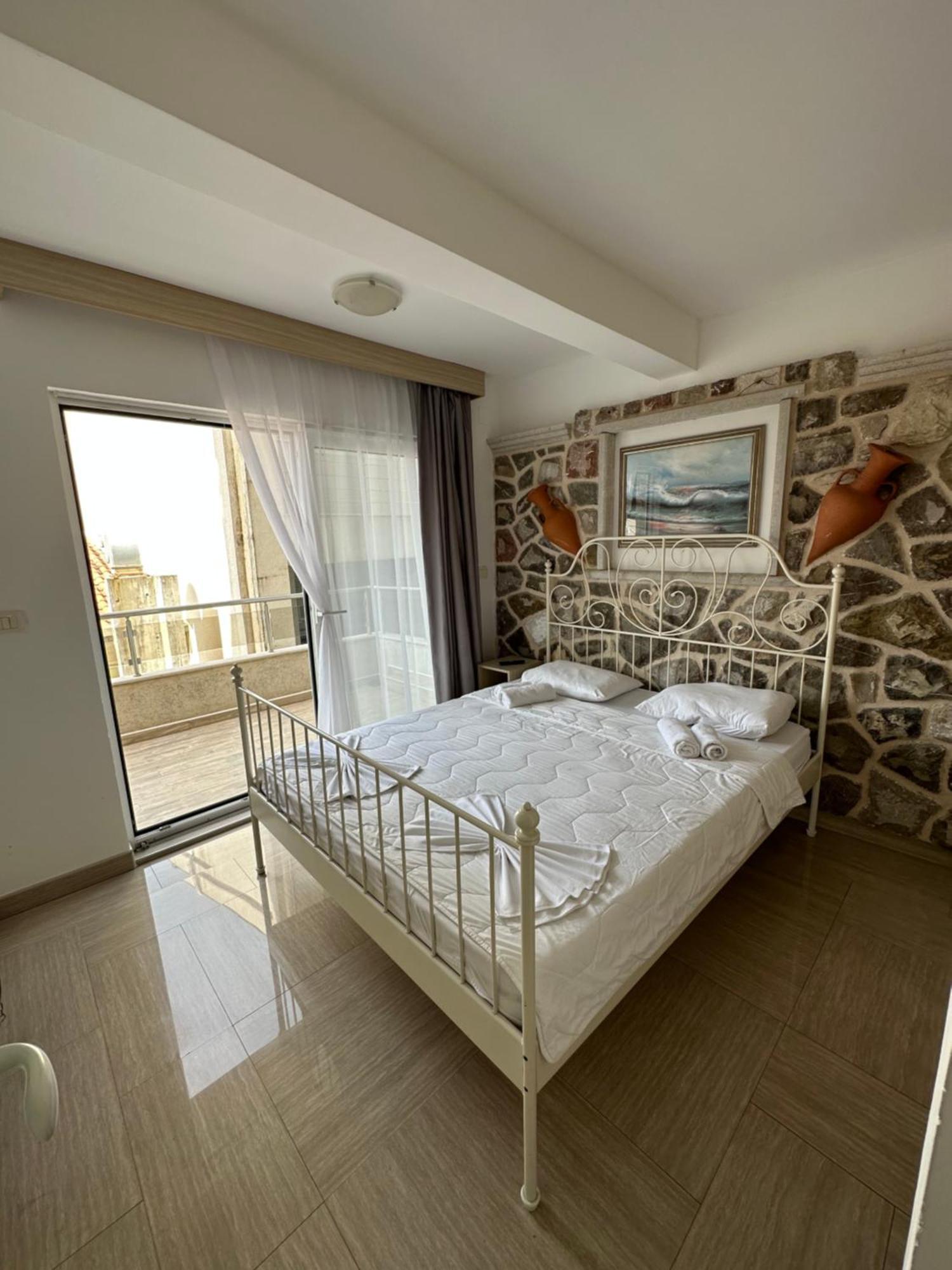 Aura Apartments Budva Ngoại thất bức ảnh