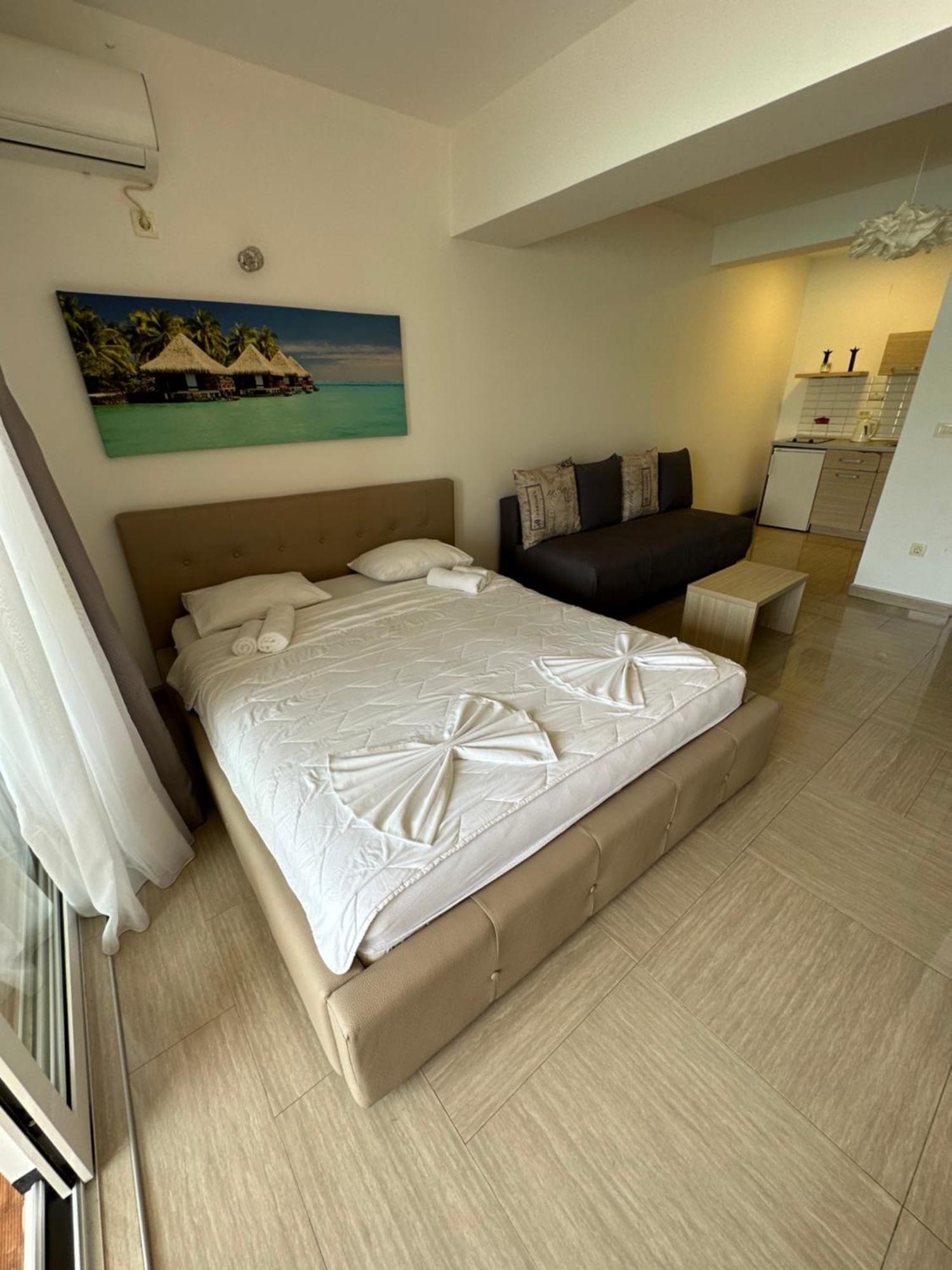 Aura Apartments Budva Ngoại thất bức ảnh