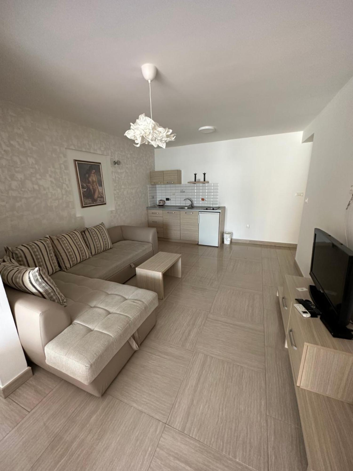 Aura Apartments Budva Ngoại thất bức ảnh